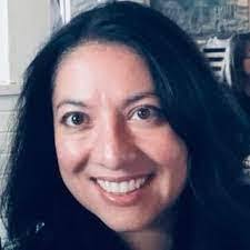 Debra Gillman's Instagram, Twitter & Facebook