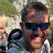 Neil Beck BEng(Hons) FICE--Emails and Phone Numbers