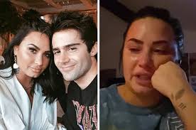 Mental health and personal life. Demi Lovato Dancing With The Devil Max Ehrich Split