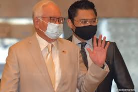 Banyak cabaran peraturan, perundangan, perlembagaan& kesihatan yg amat sukar bagi kerajaan atasi kononnya. Src Appeal Defence S Claim That Najib S Signatures Were Forged Was An Afterthought Prosecution Says The Edge Markets