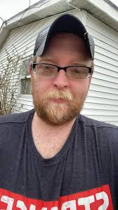 I guess nobody really wants to date me bc I'm a country guy that is 28  years old.i love spending time outdoors I like hunting fishing