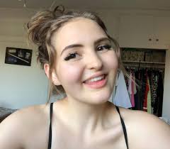 heyyy my name is Syd and i'm from South Pasadena, CA ( near LA). I am  enrolled in the Hutchins program at SSU and want to be a special education  teacher in