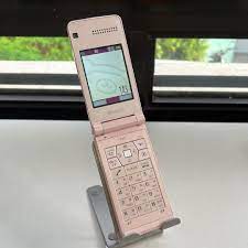 Softbank 815T Japanese Flip Phone (Soft Pink) // docomo kyocera anycall  nana manga anime hachi gyaru, Mobile Phones & Gadgets, Mobile Phones, Early  Generation Mobile Phones on Carousell
