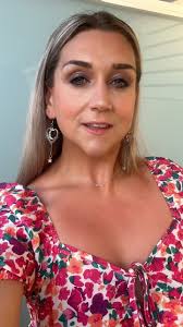 A 41-year-old woman is old! I'm 41❤️