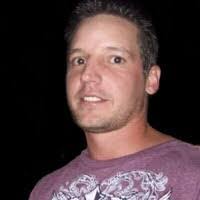 Aaron Singletary's Instagram, Twitter & Facebook