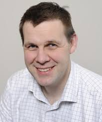 Wesley Browne is awarded the KNCV teaching prize Wesley Browne, professor  and chair of the De- partment of Molecular Inorganic C