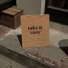 Warna, coklat, pictures, images, photos, photobucket name : Pin Oleh Mariyam Ghani Di Sign Of The Times Estetika Coklat Fotografi Buku Papan Warna