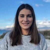 Jennifer Parada's Instagram, Twitter & Facebook