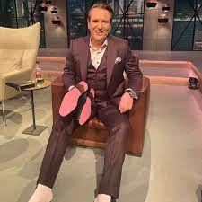 Frank Thelen Verlasst Dhdl So Suss Verabschiedete Sich Ralf Promiflash De