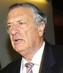 From living treasure to liar