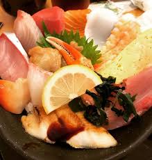 あかね 氏部さんはinstagramを利用しています 海鮮丼 以前の投稿でも書いたけど うちの父親 一言で言うと だいぶん頑固で個性的です 笑 この父 自分が食べた海鮮丼が気に入って 私達にも食べさせようと 1時間程度かかる場所に先に行き まだまだ暑い日差しの中 ４０
