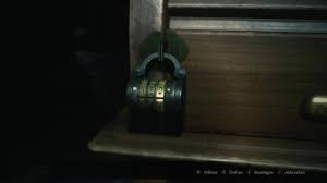 Wenn ihr weiterspielt und zur treppe in den zweiten stock kommt, habt ihr unten rechts neben der treppe ein. Resident Evil 2 Remake Alle Codes Und Kombinationen