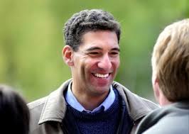 Pat Miles, President Barack Obama’s U.S. Attorney choice, takes oath  of office in Grand Rapids