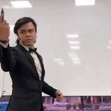 Go draw a circle around this. Unilad Teacher Amazes Class By Drawing Perfect Circle Facebook