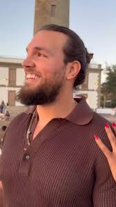 When Amber and Victor dance the night away! Smooth talk and good vibes