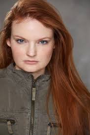 Alyson Holmes's Instagram, Twitter & Facebook