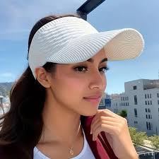 Freidora de aire de 5,5 litros Precio 90usd ✓Tamaño: 275x 325x375mm  ✓Voltaje:120 V ✓Frecuencia: 60Hz ✓Temp: 80-200 C• ✓Temporizador: 0-60min  ✓Control manual Contactar 55786630 6 meses de garantía