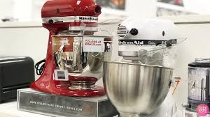 Kohl's, target, and amazon have been known to offer steep discounts on kitchenaid mixers over holiday weekends and on black friday. Kitchenaid 4 5 Quart Stand Mixer For 199 Shipped 60 Kohl S Cash Regularly 260 Free Stuff Finder