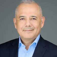 Airline: How not to Treat Passengers as Numbers