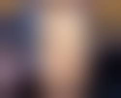 ゲームセンターでおっぱい丸出しで露出する変態素人娘ｗｗｗ | 素人エロ画像やったる夫