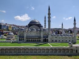 Avem cele mai bune filme turcesti subtitrate. Sfaturi De CÄlÄtorie In Istanbul Tips Tricks Back To Romania