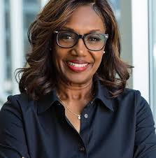 Queen Ellison's Instagram, Twitter & Facebook