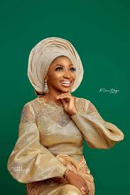 As a reputable auction house, we market your items to a national network of thousands of buyers ready to buy your consignments. Here S How Champagne Gold Asooke Will Spice Up Your Trad Look