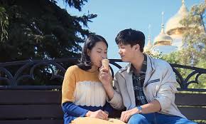 Hoa huỳnh anh có vẻ đẹp giản dị không độc đáo như các loại hoa leo khác, nhưng hoa huỳnh anh vẫn rất được ưa chuộm vì hoa dễ trồng và chăm sóc, cây ưa nắng và đã trồng được rất nhiều trên mọi địa phương. Huá»³nh Anh Minh Trang Diá»n Tron Trá»a Chuyá»n Tinh Du Há»c Sinh Nga Vnexpress Giáº£i Tri