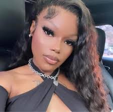 Lakisha Hicks's Instagram, Twitter & Facebook