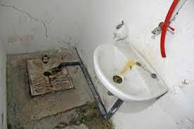 Lampada ad asciugatura a infrarossi. Impianto Idraulico Del Bagno