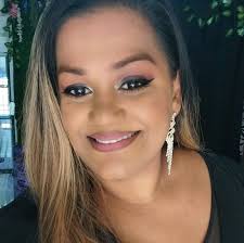 Who are good makeup artists and hairstylists in Barrackpore?