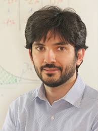 TOMÁS HERNÁN REYES TORRES