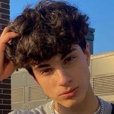 Michael Lima's Instagram, Twitter & Facebook