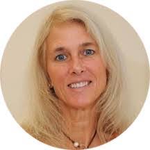 Karen Nardella's Instagram, Twitter & Facebook