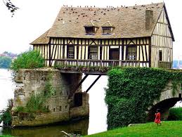 Normandie Vernon Maison Sur L Eau Maison De Bretagne Maison Paysage Normand