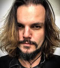 Veja os dubladores da telenovela Ouro Verde.