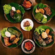 Read article about kota damansara here: Https Www Facebook Com Ohmymedia My Pos Rumah Makan Cibiuk Kota Damansara Facebook