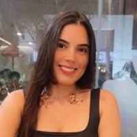 900+ perfiles de «Adri ...»