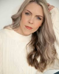 Shine Model Management დაამატა...