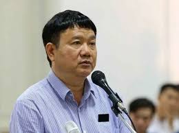 Riêng ông thăng, mỗi ba tháng lại đặt hàng vài trăm triệu. Ong Ä'inh La ThÄƒng Chá»§ MÆ°u Sai Pháº¡m á»Ÿ Cao Tá»'c Trung LÆ°Æ¡ng Vnexpress