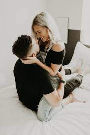 Either way, you can freshen up your portfolio with these couple poses. Pin On Couple Photos