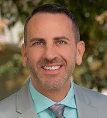 Steven Sumner's Instagram, Twitter & Facebook