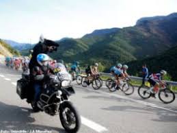 La 76.ª edición de la vuelta a españa es una carrera de ciclismo en ruta por etapas que se celebra entre el 14 de agosto y el 5 de septiembre de 2021 con inicio en la ciudad de burgos y final en la ciudad de santiago de compostela en españa. Vuelta A Espana 2021 Es Ciclismo