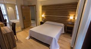 El hotel conde con mas de 30 años de experiencia en banquetes, bodas, bautizos. Hotel Novo Candido Free Cancellation 2021 Ourense Deals Hd Photos Reviews