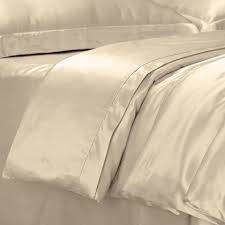 Made with a mix of polyester and 37.5 performance polyester, this comforter is designed for ultimate temperature regulation. Best Cooling Duvet Cover The Sleep Judge