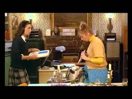 Conte de noël complètement azimuté, recueil de sentences quand ça sent le sapin : Le Pere Noel Est Une Ordure Katia Il Dejeune