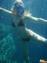 You need to upgrade your adobe flash player to watch this video. Zuzanna And Lucie Stripping And Playing Underwater Free Cloudy Girl Pics