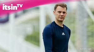 Nina neuer macht neue liebe offiziell. Manuel Neuer Trennt Sich Von Frau Nina So Reagiert Twitter Youtube