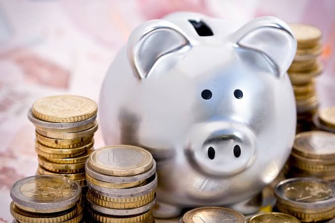 Fiscalité de l'épargne : la transmission de l'assurance vie et du PER remise en cause par la Cour des comptes
