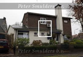 Gepassioneerd door de muziek, en zijn loopbaan als zanger is voor menig artiest aanleiding geweest om met hem samen te werken. Fotoarchief Peter Smulders Bv